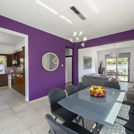 Villa Napa Deluxe